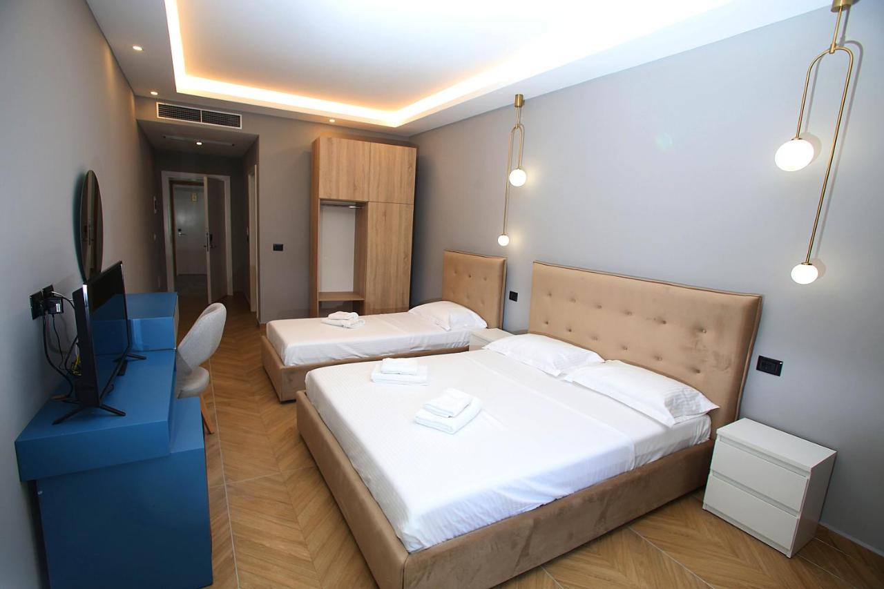 Diamond Hotel Durres Exterior photo